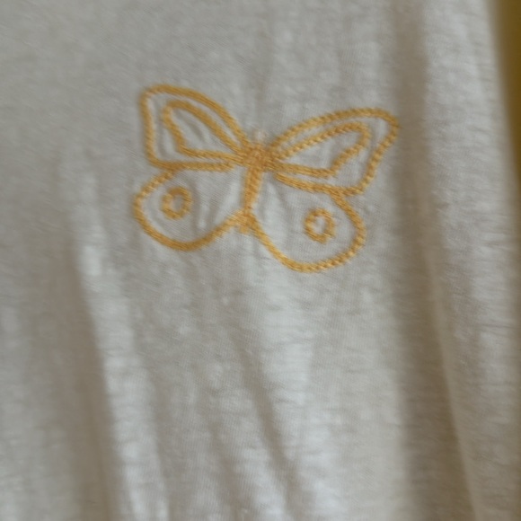 ADORABLE AMERICAN EAGLE SHORT SLEEVR TEE OMBRÉ YELLOW WITH EMBROIDERY BUTTERFLY - Picture 2 of 4